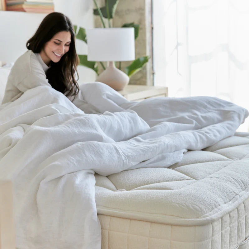 Avocado Luxury Organic Mattress - Medium Standard