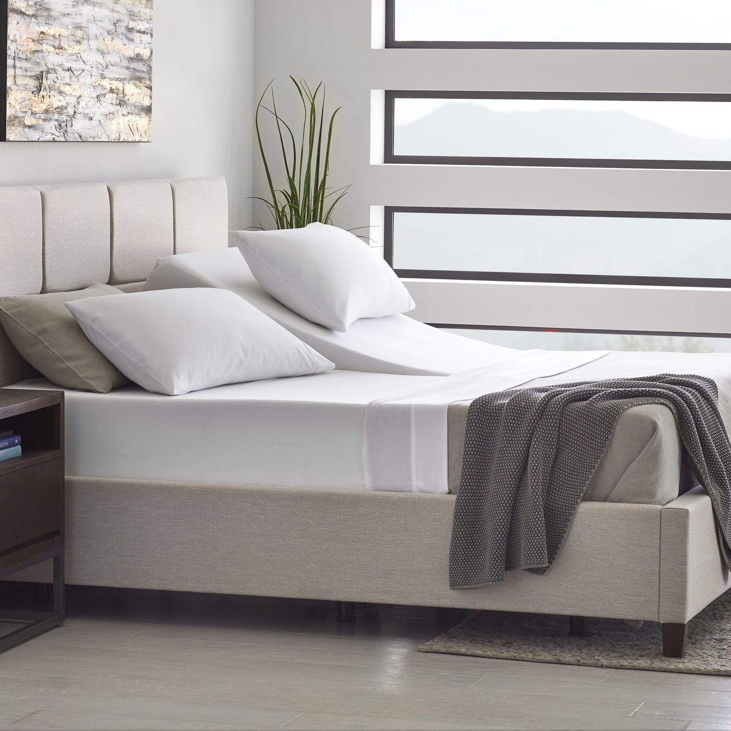 Malouf E255 Adjustable Base