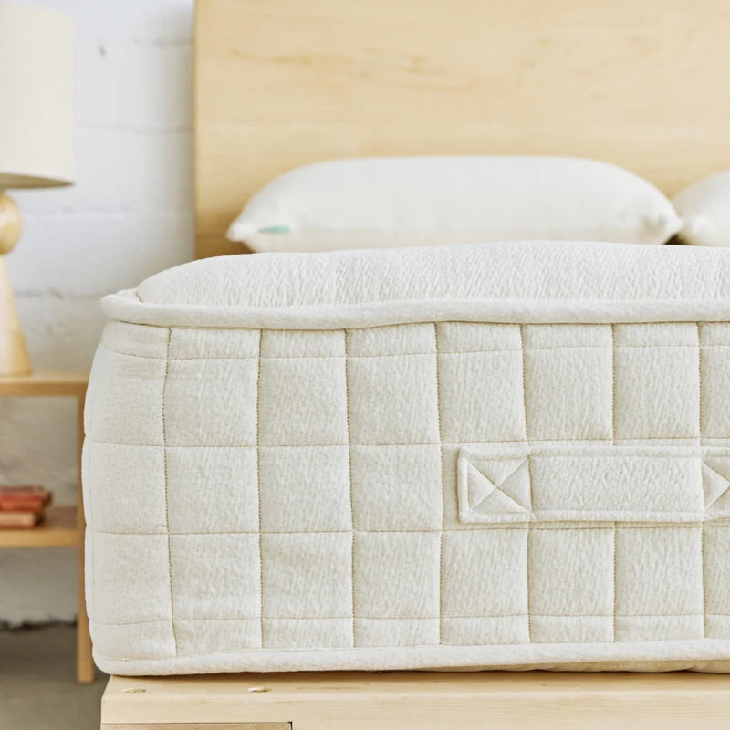 Avocado Luxury Organic Mattress - Medium Standard