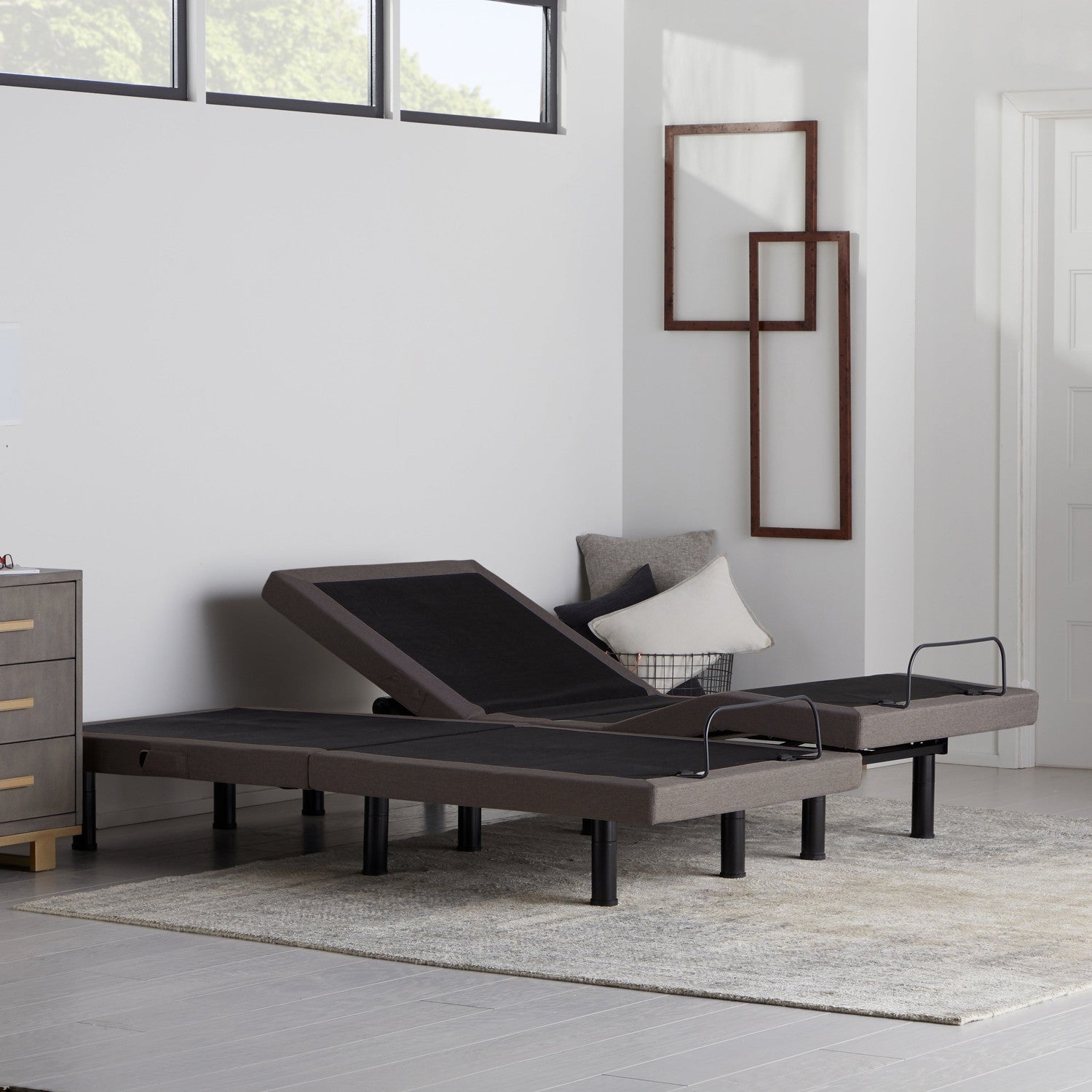 Malouf E455 Smart Adjustable Base