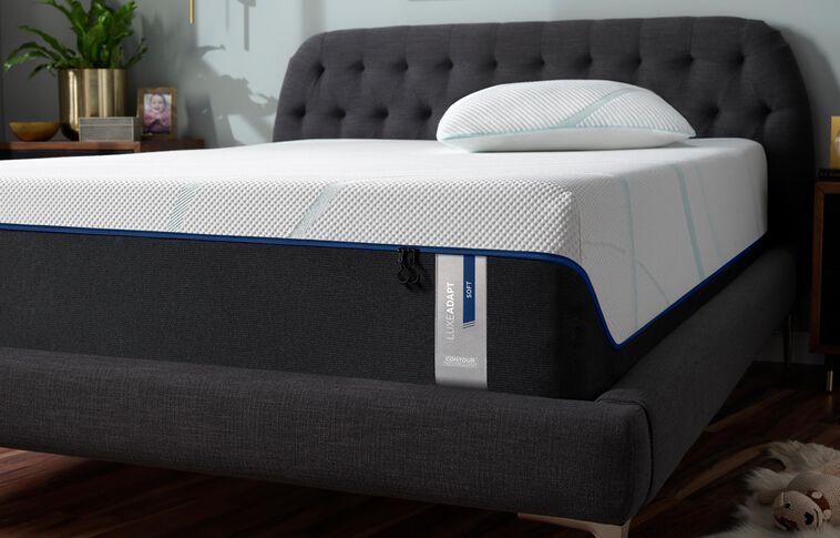 TEMPUR-LuxeAdapt Previous Generation Soft Mattress 13"