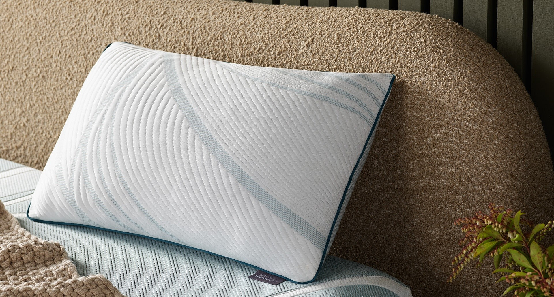 TEMPUR-Adapt® ProAdjust Pillow